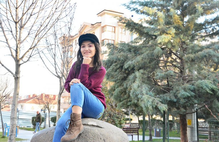 Açık Mor Kazak Kombini Meryem'le