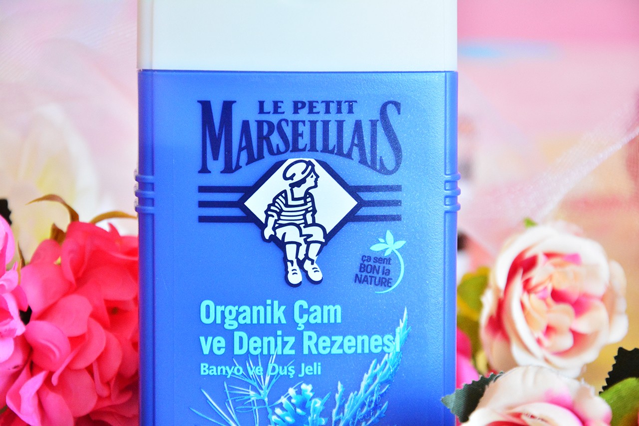 Le Petit Marseilials Organik Çam ve Deniz Rezenesi Duş Jeli Nasıl Kullanılır?